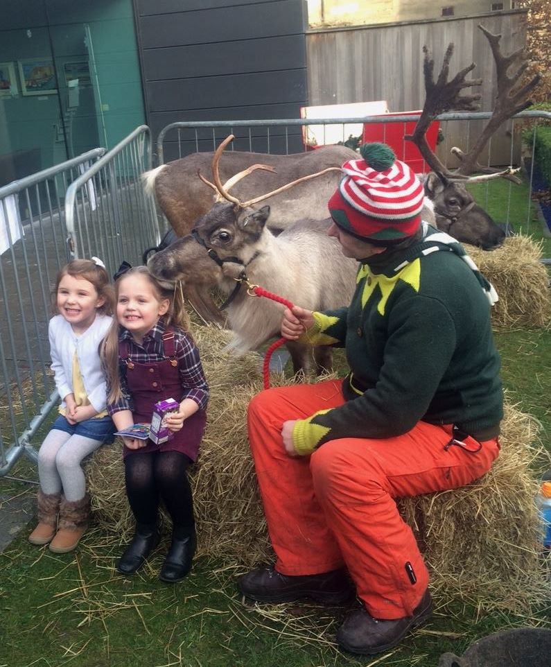 Fantastic news Santa  is ahead of schedule at the North Pole and will be flying into the Town Hall  with his trusty reindeer on the 26/11/17!

The reindeer were very popular last year and we’re delighted they’ve chosen to return to the Town Hall.

#winterfest #wdc #Clydebank