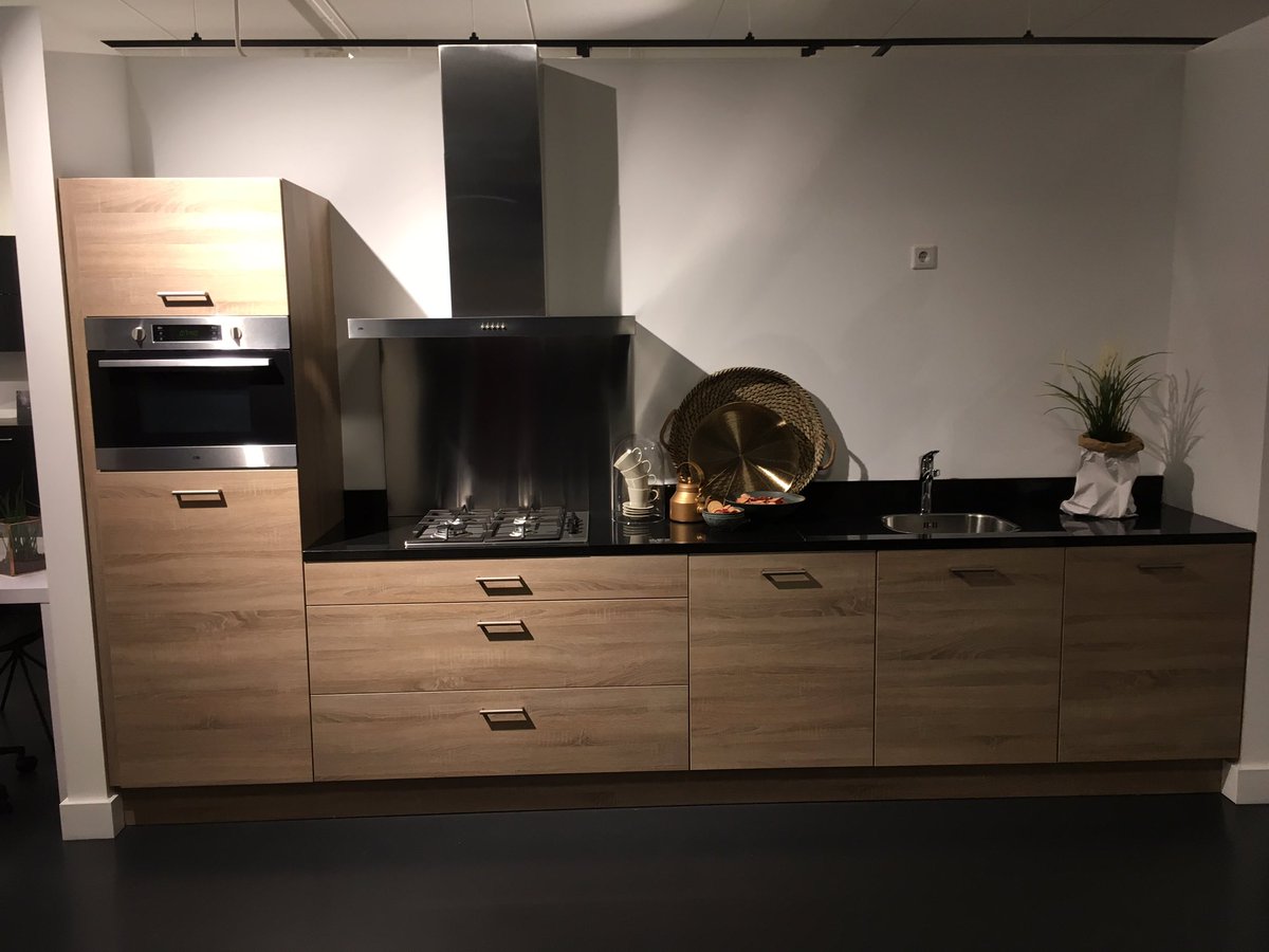 ReadyforLiving's tweet photo. #readyvoordeel 7: elke #readyforliving woning inclusief #luxe #keuken naar smaak van de koper als onderdeel van de #verkoopprijs https://t.co/LZs9UHW0di
