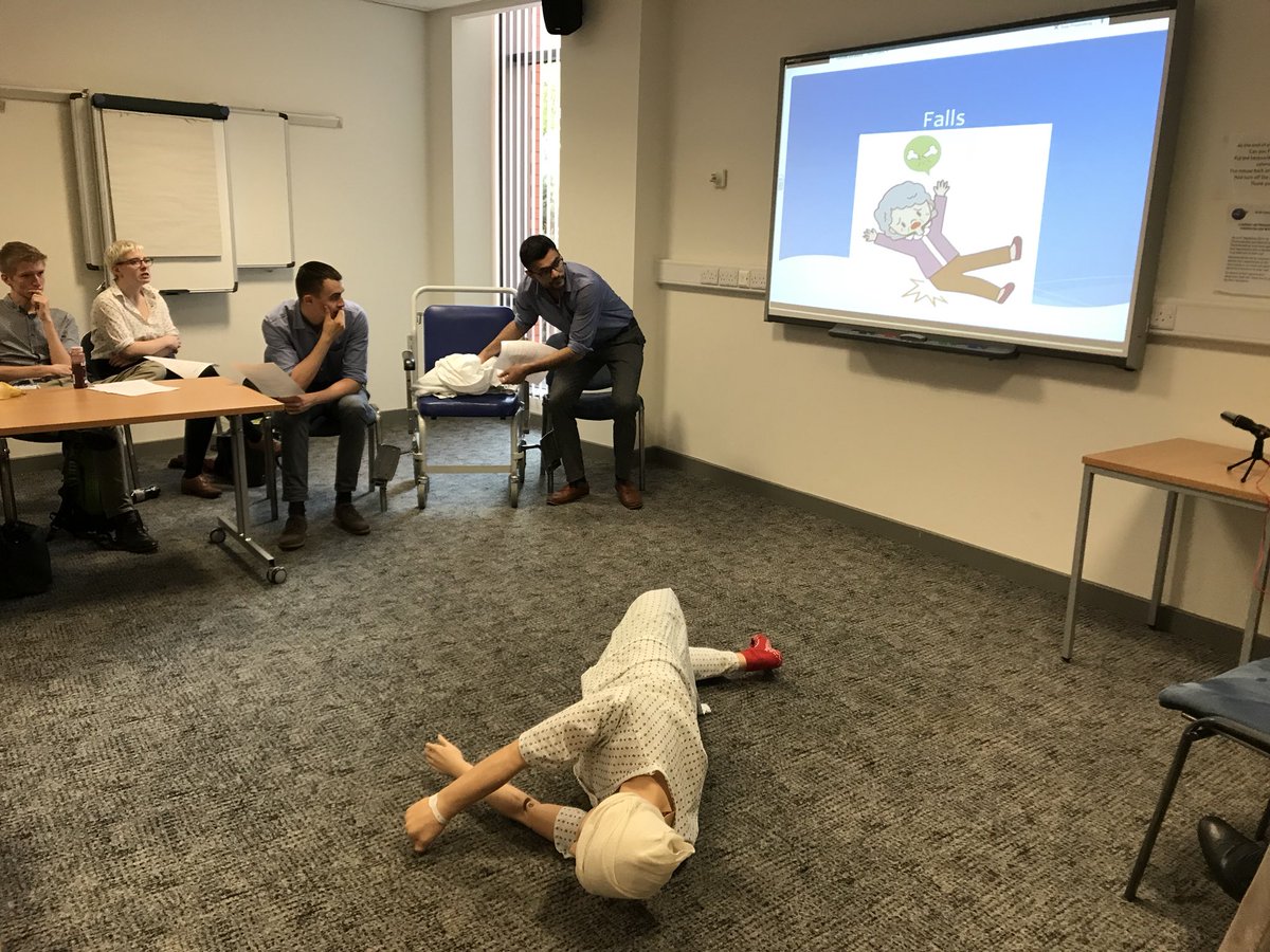 BwalshCatherine's tweet photo. An exciting day @MidYorkshireNHS working alongside Medical Falls Lead Dr Rhiannon Humphries to deliver for the first time specialist falls training to our Junior Doctors, as well as promoting #harmfreecare https://t.co/SW24CrkWZH