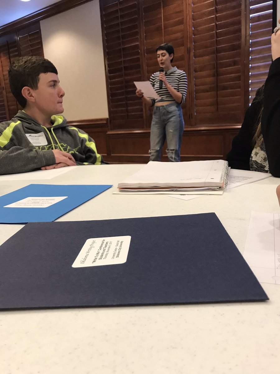 wkhunter454's tweet photo. Write to Win 2017 with these awesome kids!#OklahomaWritingProject https://t.co/f42StAWpfv
