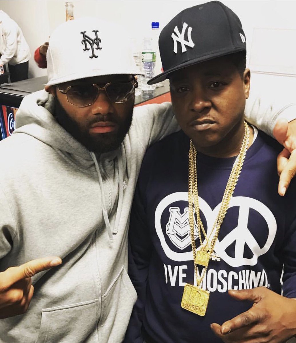 TrifeDiesel's tweet photo. Trife Diesel and Jada. #mastersofceremony #barclaycenter #DaDiesel #Kiss #Newyorksbackbone #AlQuedaJada #SI #YO https://t.co/pytfHSnBZ3