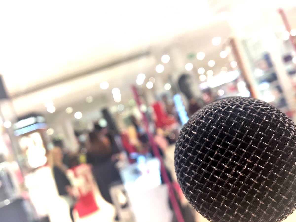 luxurylivemusic's tweet photo. We're back in @houseoffraser #Birmingham for the #preparetoparty event tonight! Happy days! 🎵🎙🎸 https://t.co/AjK1tLFef1