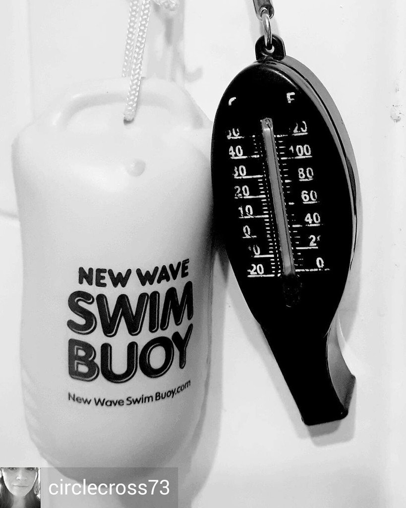 NewWaveSwimBuoy's tweet photo. from Susan Cartwright-Smith @circlecross73 .
.
.
.
#b&amp;w #photoaday day 3. #newwaveswimbuoy #temperature #winterisc… https://t.co/37hXIjfQwE https://t.co/bNsGNdfpFX
