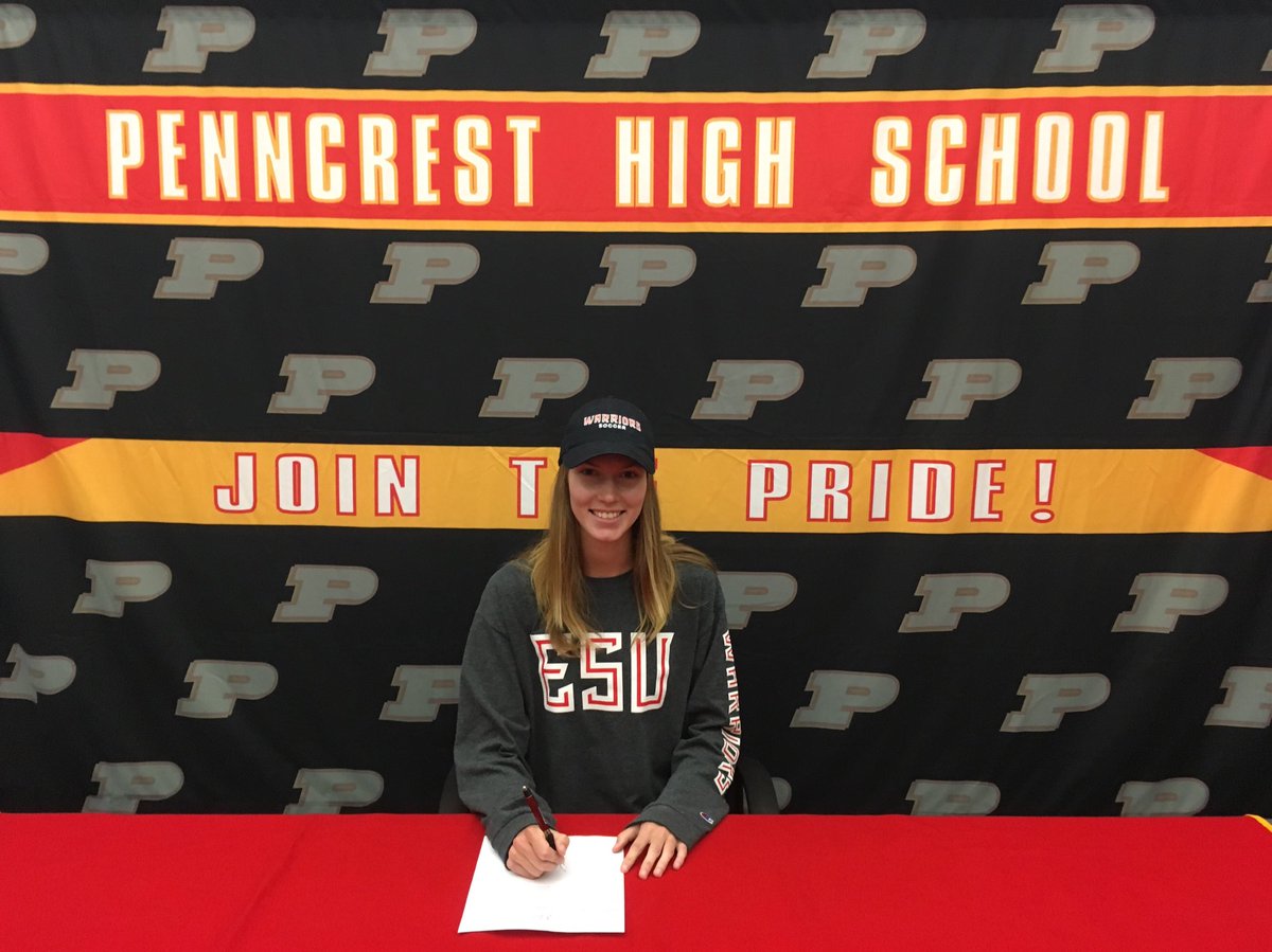 Senior Corryn Gamber will continue her Soccer career at East Stroudsburg University! @ozoneinq <a href="/ESU_WSoccer/">ESU Women's Soccer</a> <a href="/sportsdoctormd/">Matthew De George</a>
