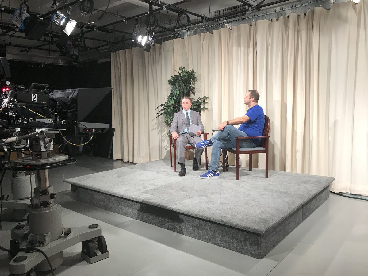 habbas_sara's tweet photo. Live in the Tony Pederson studio we have @chrisvognar from the #DMN talking all things about arts and film! Tune into @SMUTV to learn more! #j4398 https://t.co/nhaavYKHDu