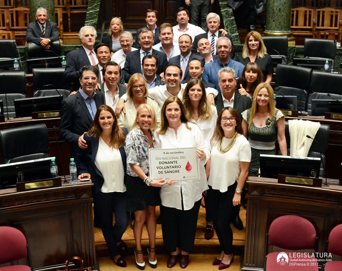 vascagarcia's tweet photo. En @LegisCABA nos sumamos a la conmemoración del Día Nacional del Donante Voluntario de Sangre. ¡Donar sangre, salva vidas! #DonanteDeSangre #DonáSangre 

PH @rocha_caro https://t.co/CjlhgLk08C