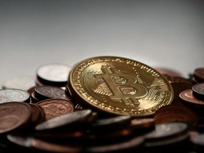 thatssixzs's tweet photo. Why This Analyst Raised His Bitcoin Price Target To $11,000 #bitcoinpromocode.com https://t.co/JsQiKsfmme https://t.co/OIfuROyM0O
