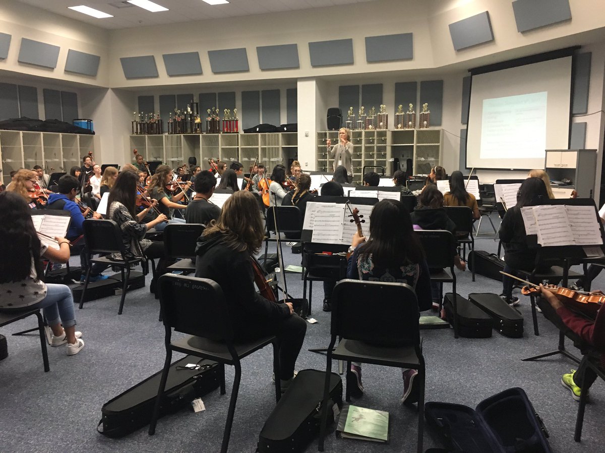 Laura Gilbert tweet media