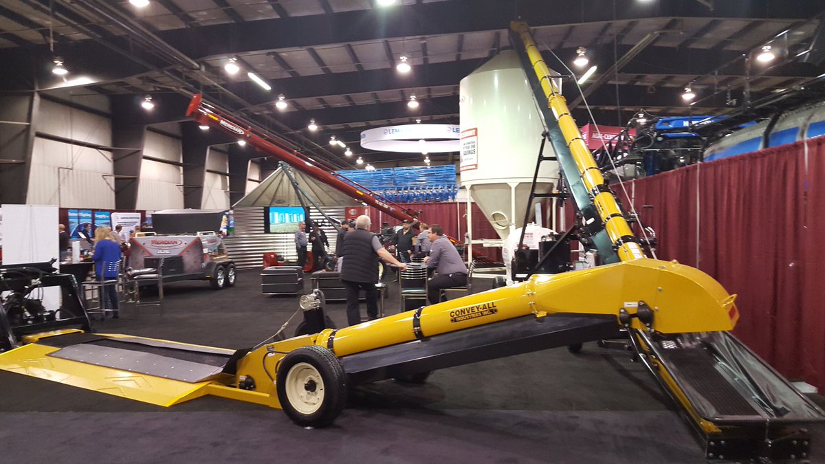 MeridianConvey's tweet photo. Stop in and see us at Agritrade 2017. @MeridianConvey  @conveyallind  @ReliaBelt   Busy first day so looking forward to day 2. https://t.co/0fBGEoabgm