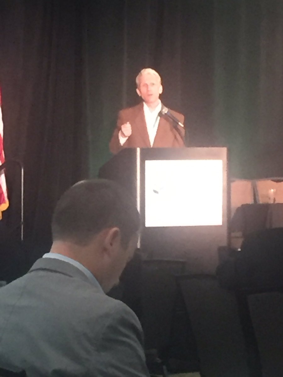 mamasrnic's tweet photo. Mat Müller speaking on Pioneer's open innovation platform: https://t.co/N3T9e2WrAH #pccagtech2017 #dupontpioneer https://t.co/6mTofMnWLb