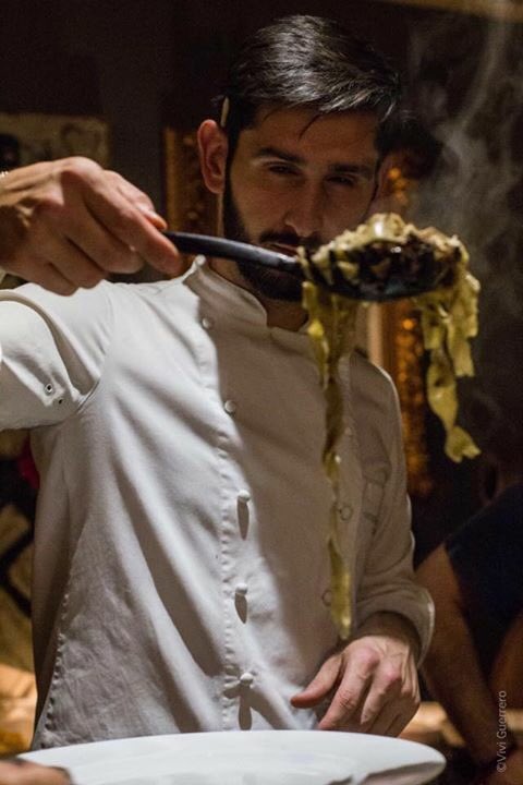 CasaJacarandaMX's tweet photo. ¿Ya se inscribieron a su clase de pasta con el chef @Marcarboni ? Los esperamos el 16 de nov a las 7:00 pm. Info en mail o inbox. https://t.co/ovfynk6Oaw