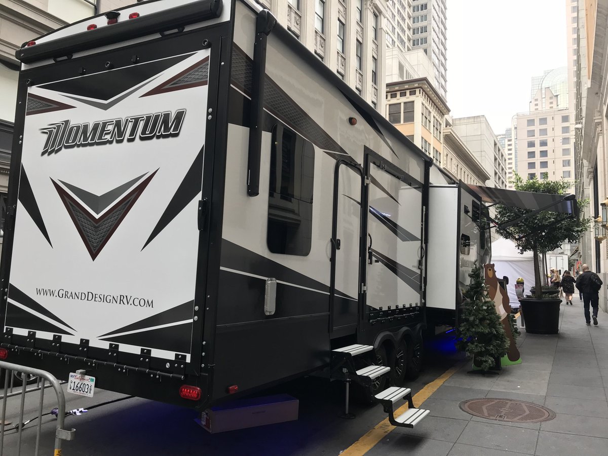 lippert__'s tweet photo. Did you get to see our Connected RV at @Dreamforce?! #DF17 #ConnectedRV #RVlife #technology https://t.co/zxyvfWIk2P