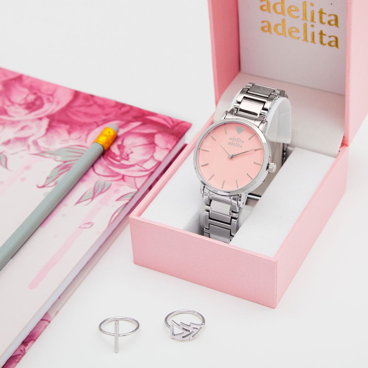 (@AdelitaAdelita_) Twitter