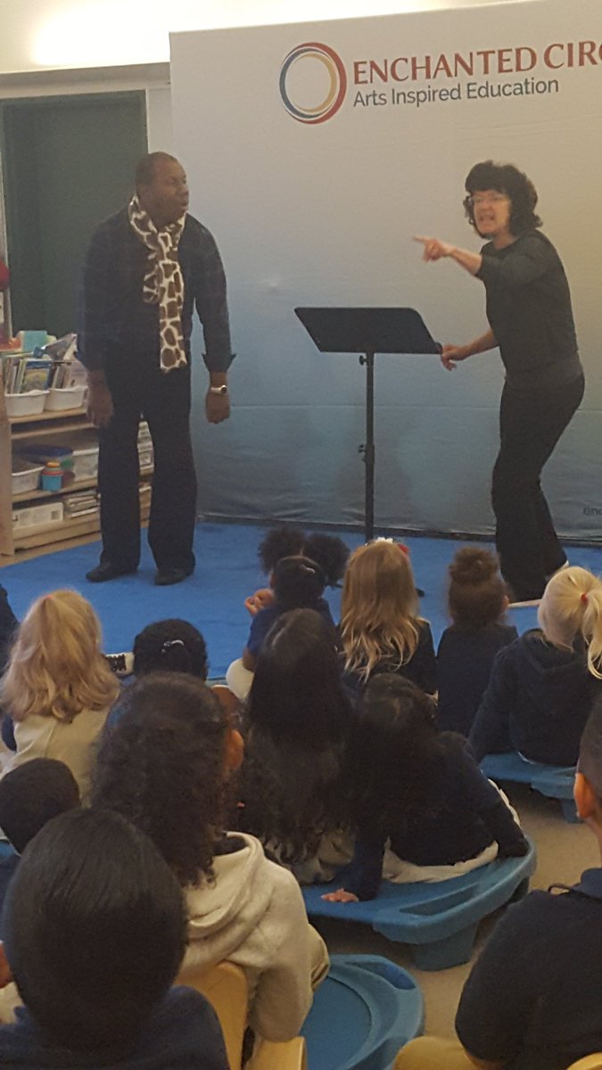 NancyHi68501173's tweet photo. Reading Alive & Acting it out visiting Montessori Magnet @Moylan #HartfordPerforms https://t.co/eMHQ0DmfkG