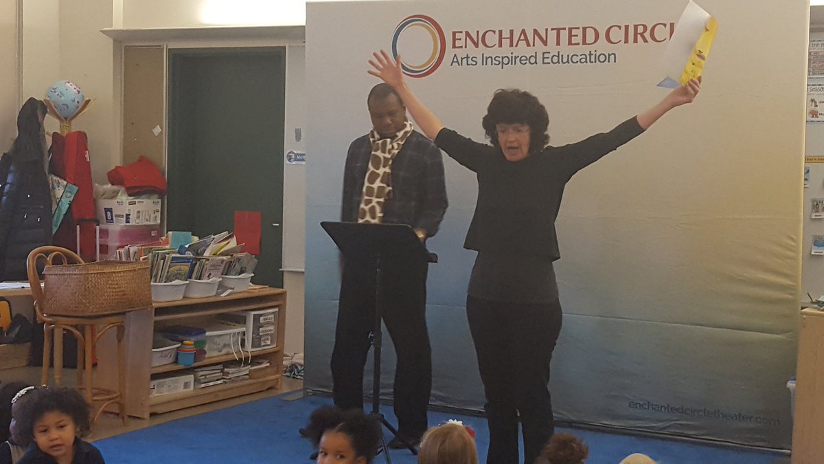 NancyHi68501173's tweet photo. Reading Alive & Acting it out visiting Montessori Magnet @Moylan #HartfordPerforms https://t.co/eMHQ0DmfkG