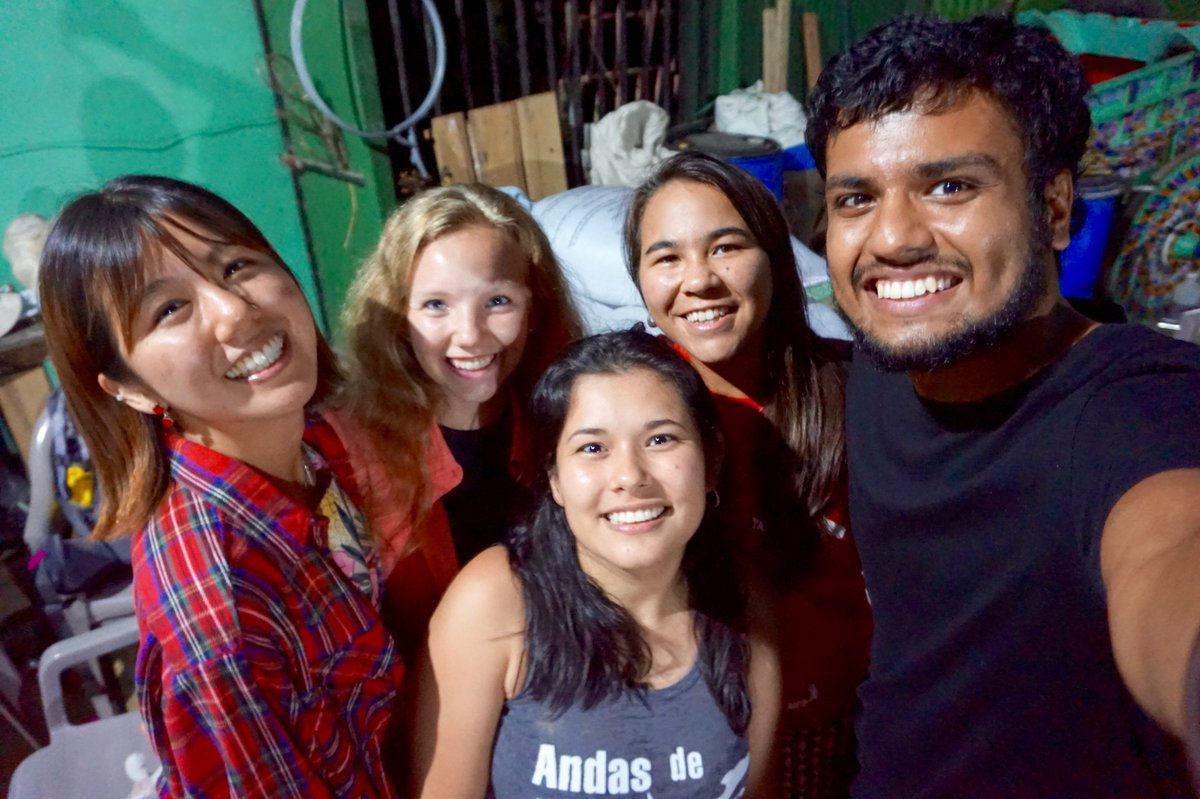 UpTica_CR's tweet photo. .#TBT to when @UpTica_CR co-founders met with @bean_voyage co-founders in Pérez Zeledón! Cheers to everyone for their hard work and commitment to support local communities, especially women!
Pura Vida 🤙🏼🇨🇷
#ResolutionFellows https://t.co/bqFkIg6bwv