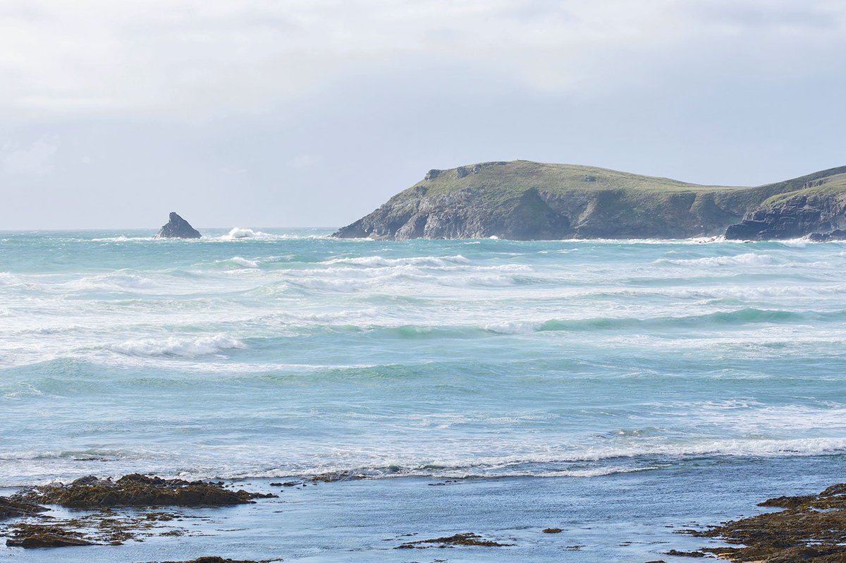 MapsofCornwall's tweet photo. #MarthasOrchard is situated on the breathtaking rugged coast of North #Cornwall, just minutes from the beautiful golden sandy beach of #ConstantineBay. Find out more about this brand new luxury complex by clicking this link >>> https://t.co/YLOb6nd4Av https://t.co/IxnvFSHs4D