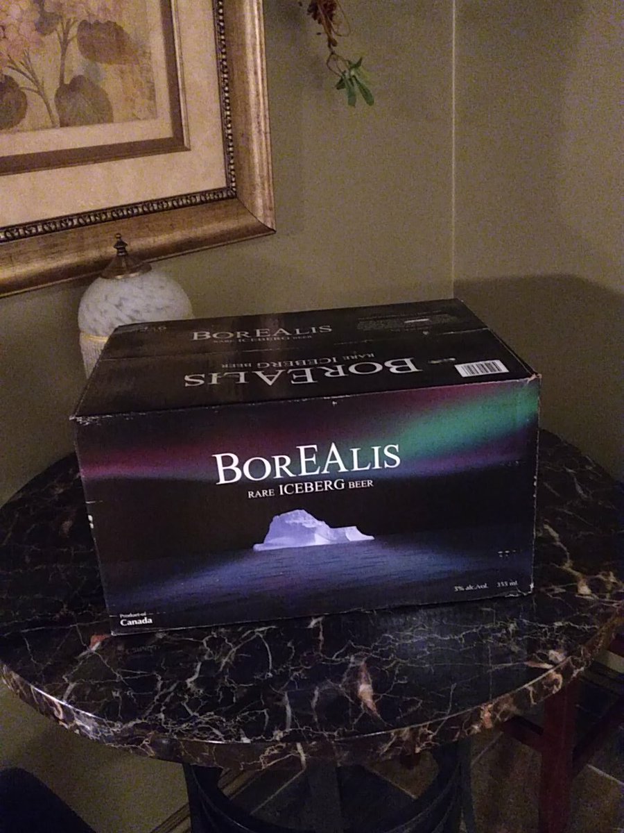 AiramCapital's tweet photo. @icebergbrew My BorEAlis Iceberg beer arrived. #ofthenorth #BeerBiz https://t.co/IgAx6KTPl7