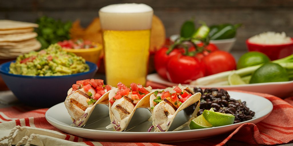duffysmvp's tweet photo. 🏈 Game day snacks worthy of a touchdown dance. Don't fumble, enjoy our #FootballFeatures all season long. https://t.co/BzEkIeGEQh https://t.co/8FejU0Bjdu