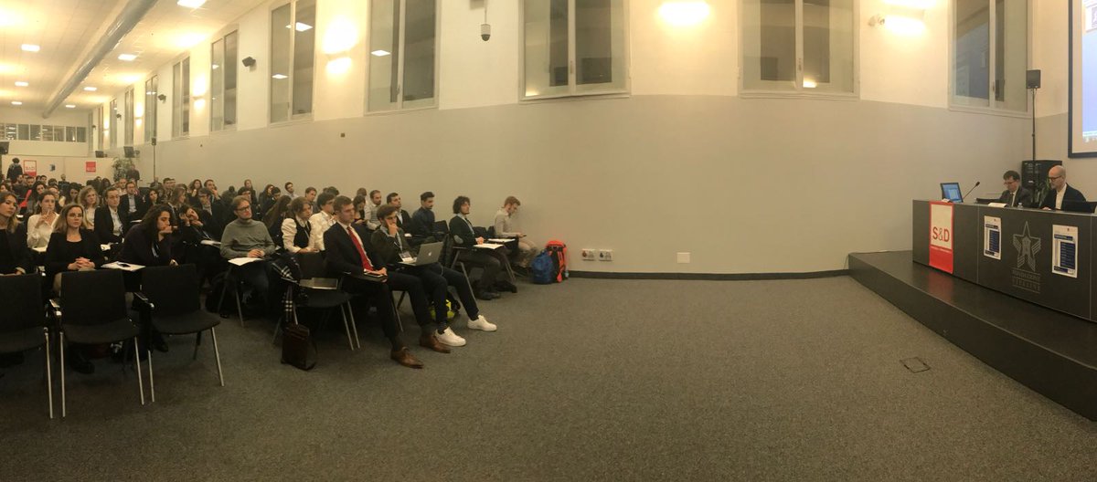 scuolapolitiche's tweet photo. #Focus #Milano è anche #cultura. Ne parliamo con Filippo Del Corno e Umberto #Angelini https://t.co/RPyHchg614