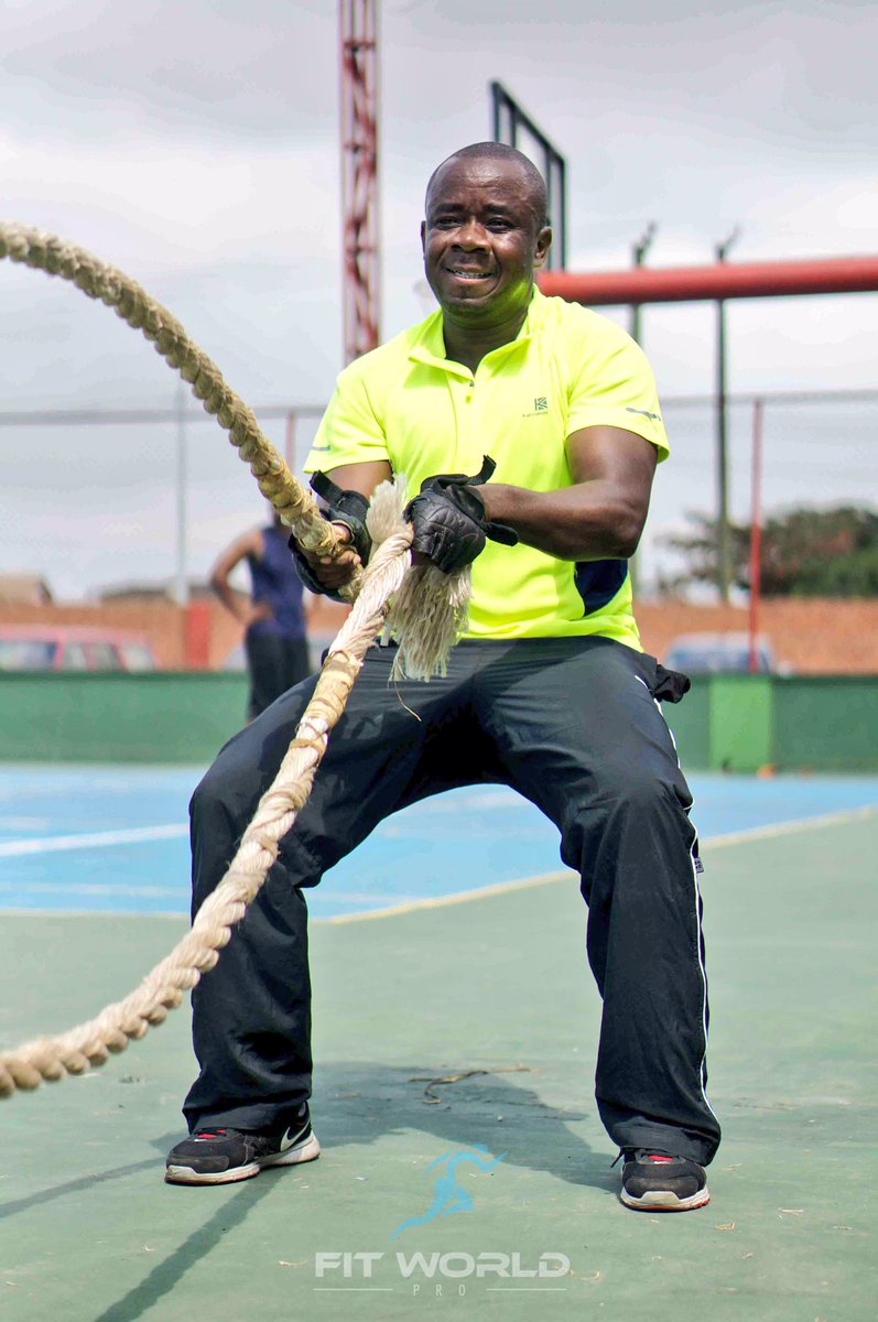 fitworldpro's tweet photo. #tbt..Battle rope workout from the fitness bootcamp organized by @freenoclean and #fitworldpro. https://t.co/mNRc2c9d1g