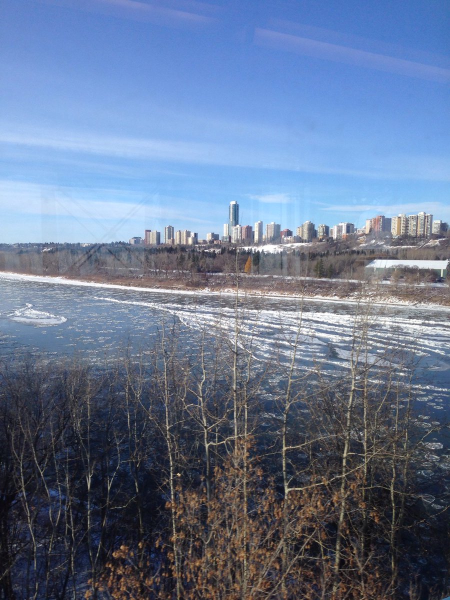 choihangyi67's tweet photo. The beauty of Winter ~ #bubblelake #winternature #snow #photography #winterphoto https://t.co/AfVSsbOYiW