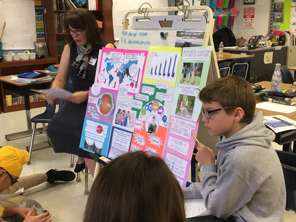 LouiseArcherES's tweet photo. Thank you parent experts for your presentations! #healthfair2017 https://t.co/jddM0xCuam