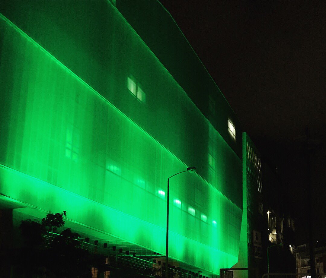 USJLiban's tweet photo. #EnDirect- Les #campusUSJ de la rue de Damas éclairés en vert la veille du lancement de l’#USJverte
A demain ! 🍃 https://t.co/xAWDU4dsEV