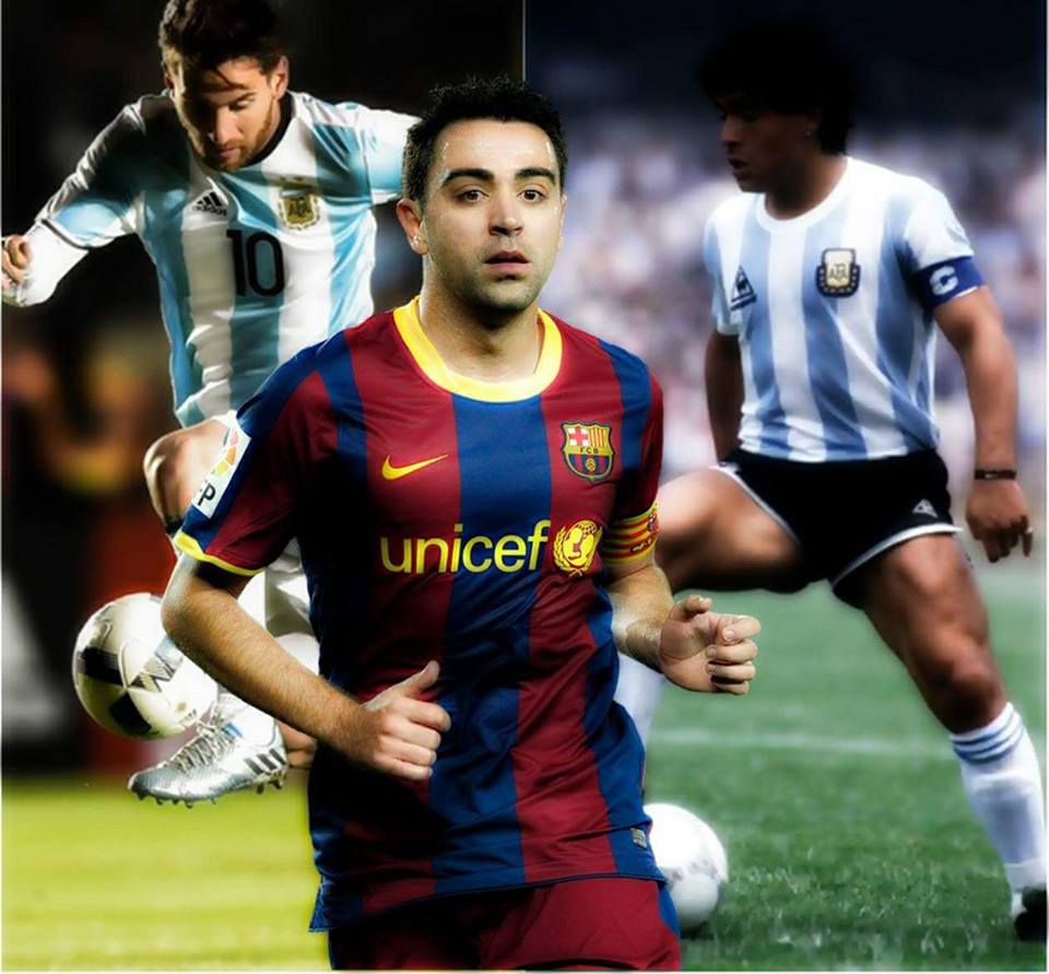 "Para mí Messi sólo es comparable con Diego A. Maradona, pero es que Leo lo hace a 30 años, con mejores defensas, con mejores tácticas y lo hace durante 10, 12 años, así que para mí es el mejor de la historia” - Xavi.
