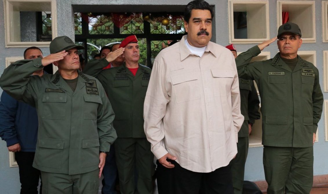 Padrino López reconoció fortaleza de Maduro ante adversidades ow.ly/Zx3W30gtfcC