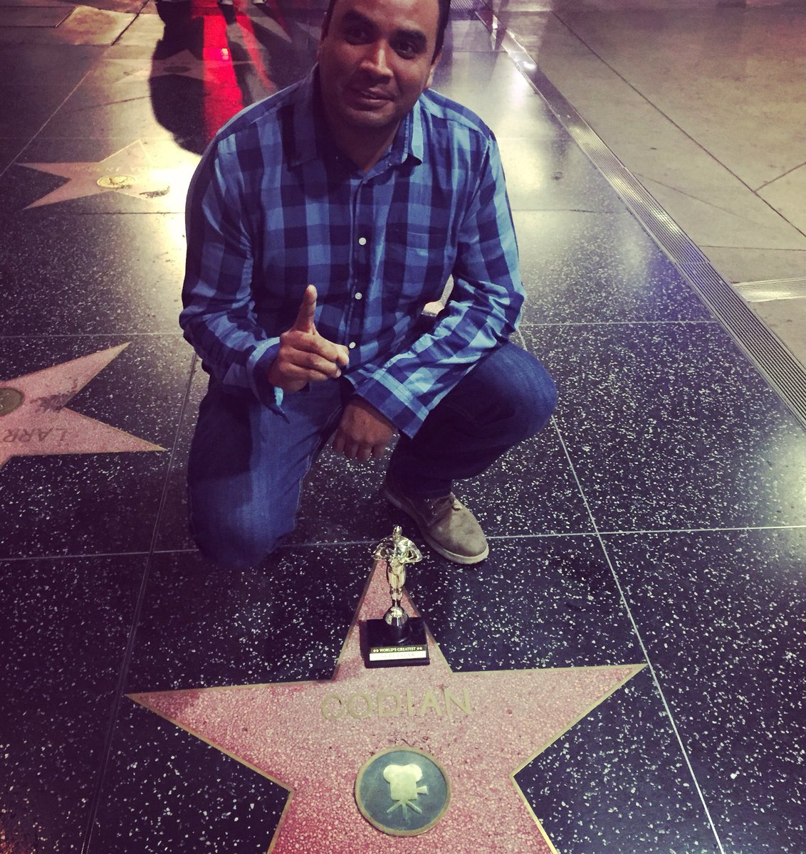 CodianMX's tweet photo. #teamcodian ya tiene su estrella en #Hollywood ✨ https://t.co/D7Altm4iG6
