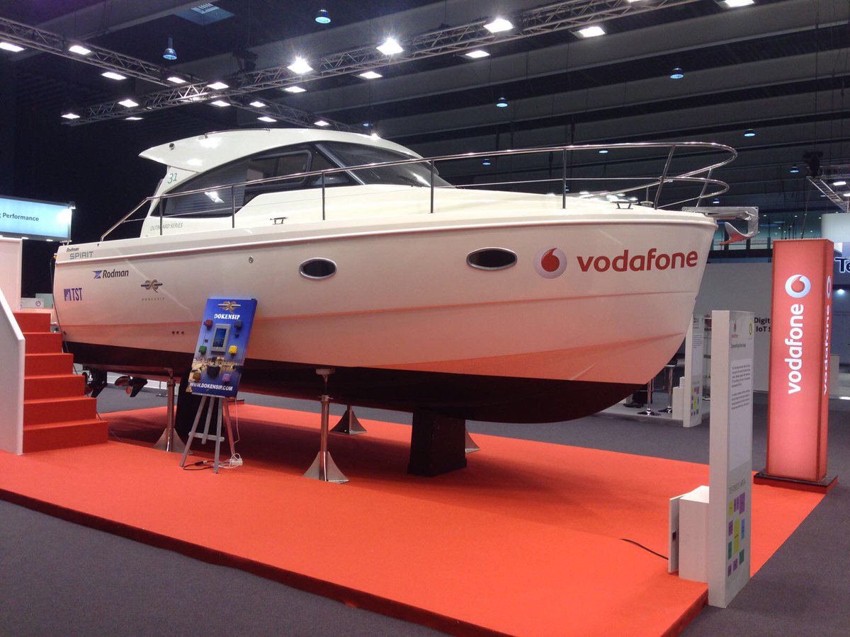 RodmanBoats's tweet photo. @RodmanPolyships y su colaboración con @VodafoneIoT y @DOKENSIP, finalistas de los #premiosdecomunicacionemarkeitngdegalicia que se entregarán mañana en @EXPOURENSE organizados por el @clustergrafico. Enhorabuena a todos los finalistas https://t.co/k5wvFOddRS