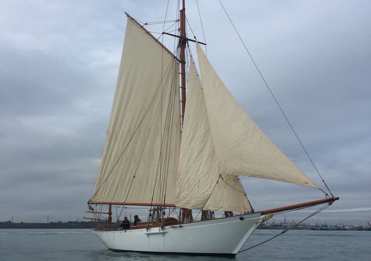 First test sail today aboard #Valerie out of the #Hamble went well! Not much wind, but all worked :) #sailing #classicboat