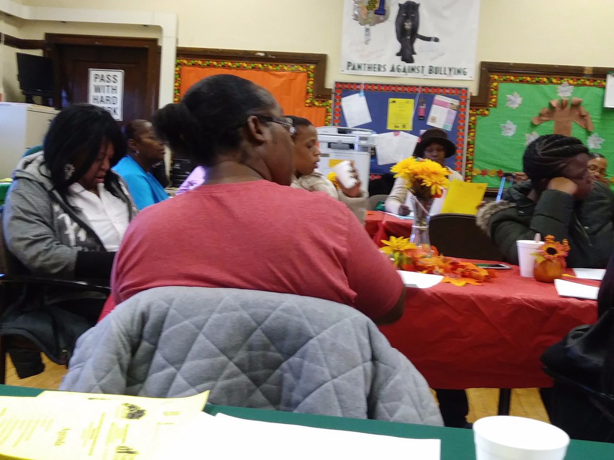 Parker_Panthers's tweet photo. Take a look at our phenomenal AP Mr. Brown presenting on Restorative Practices and Social Emotional Learning programs to our Parent Action Committee @Parker_Panthers #SocialEmotionalLearning https://t.co/azgl7LDLkM