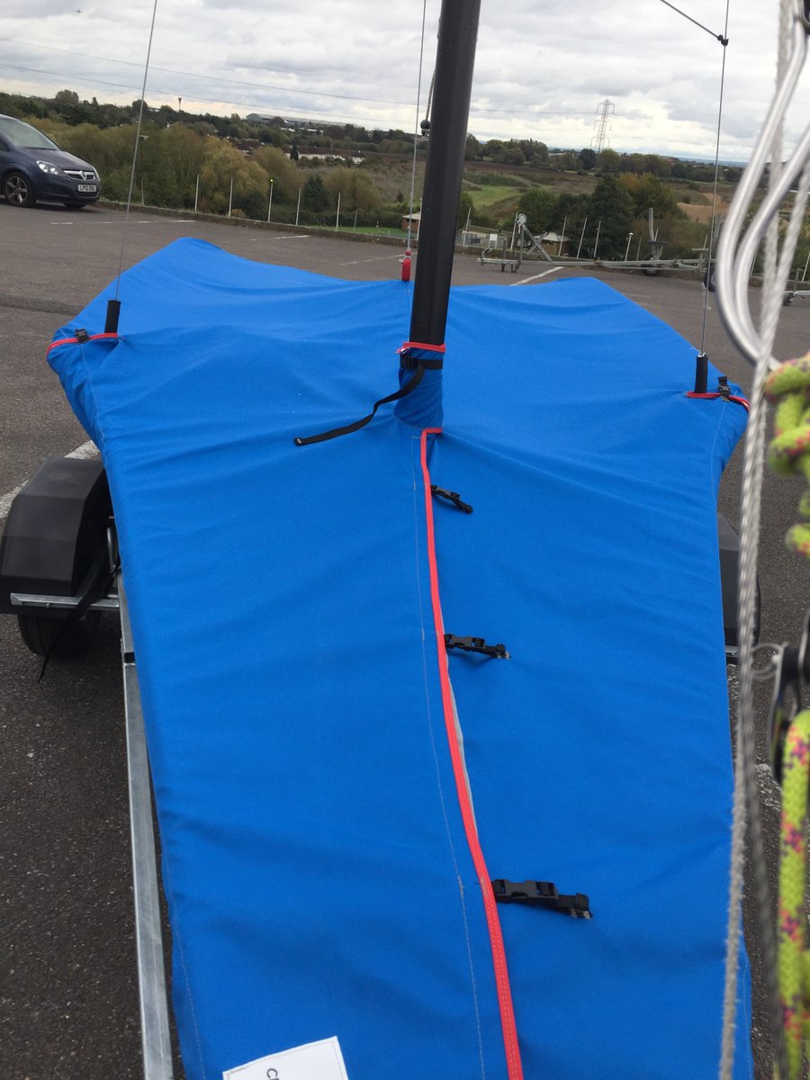 First twitter post and a funky blue and red 29er dinghy cover! #boatcovers #creationcovers #toobright #fitted