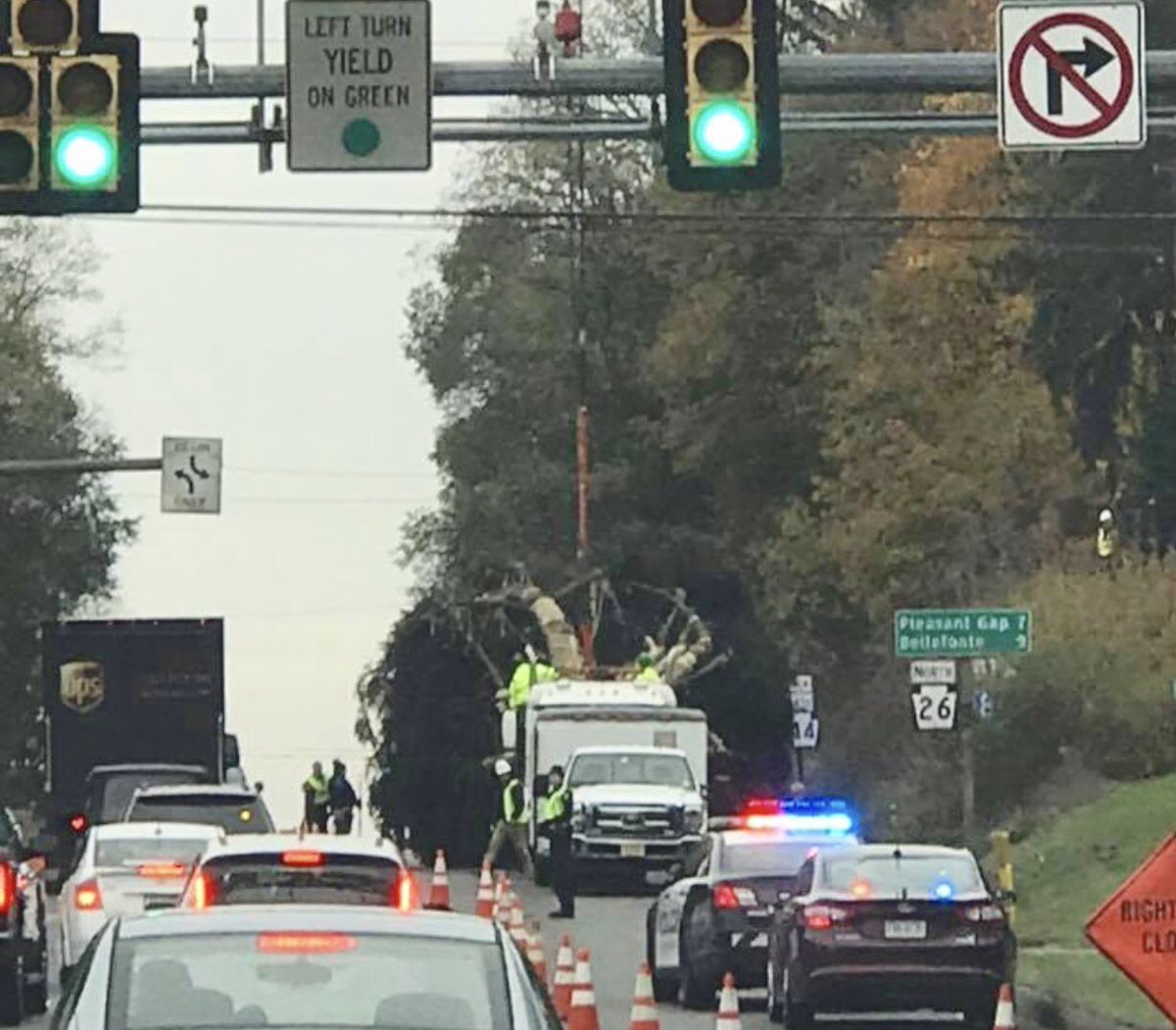 GetRiskPro's tweet photo. Our Happy Valley RiskPro office was stuck in rare traffic this morning to see the #RockCenterXMAS tree get loaded up for the trip to #NYC @rockcenternyc #psu @NittanyLion ! https://t.co/f9NCRGVwro