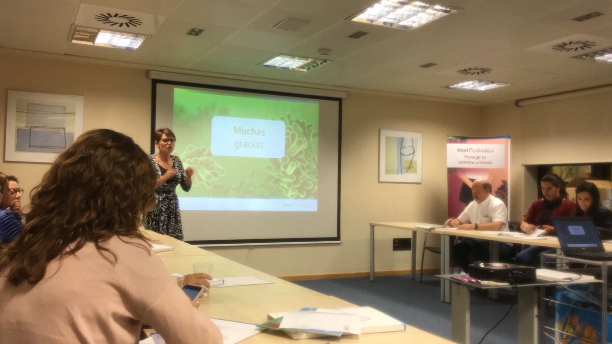 SKCS_SKINCARESS's tweet photo. Finalizan las jornadas organizadas por @HeelSpain sobre #probioticos en #Valencia Nuestra enhorabona a la organización y gracias por la invitación https://t.co/oienyYUq3U