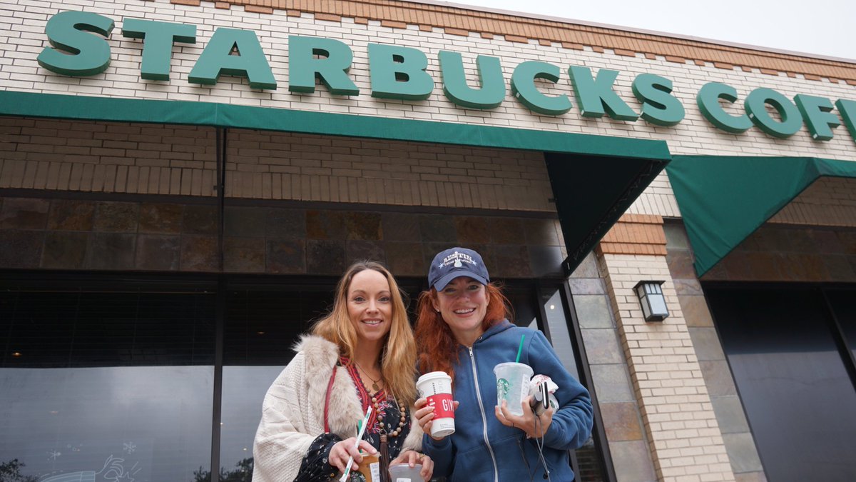 LynGraft's tweet photo. Stop 2 of Dia De Los Kass is with @KassRose's Red Sister from another mother, @ontheroadwithiv, founder of @EBW2020, over at her two offices @Starbucks & the @RenHotels. The #EBWSummit force is strong w/ these 2 ladies https://t.co/LixPLwbqQJ