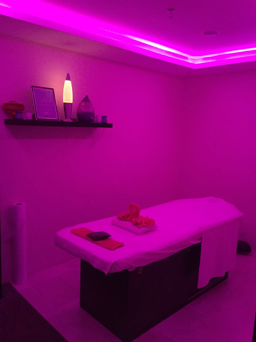 مساج في مكة#
مركز أنامل الراحة للمساج
مكة المكرمة
الشرايع 
مقابل صيدلية غاية
للحجز 0551681310