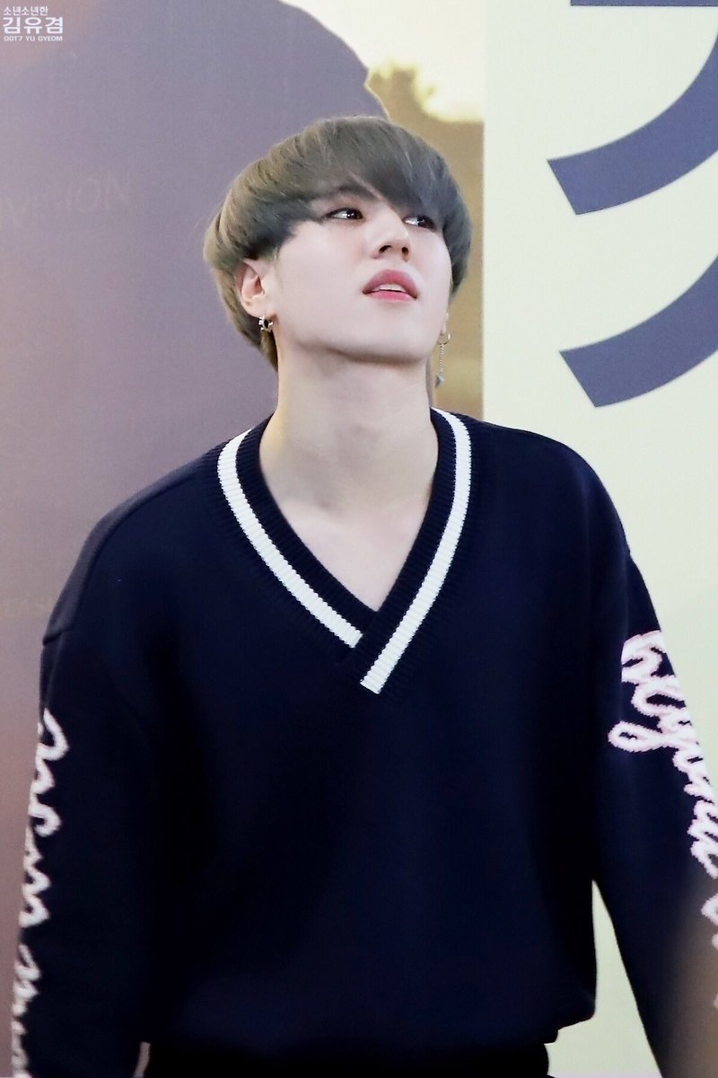 bestofyugyeom's tweet photo. thank you so much https://t.co/vjY9mHaMSW