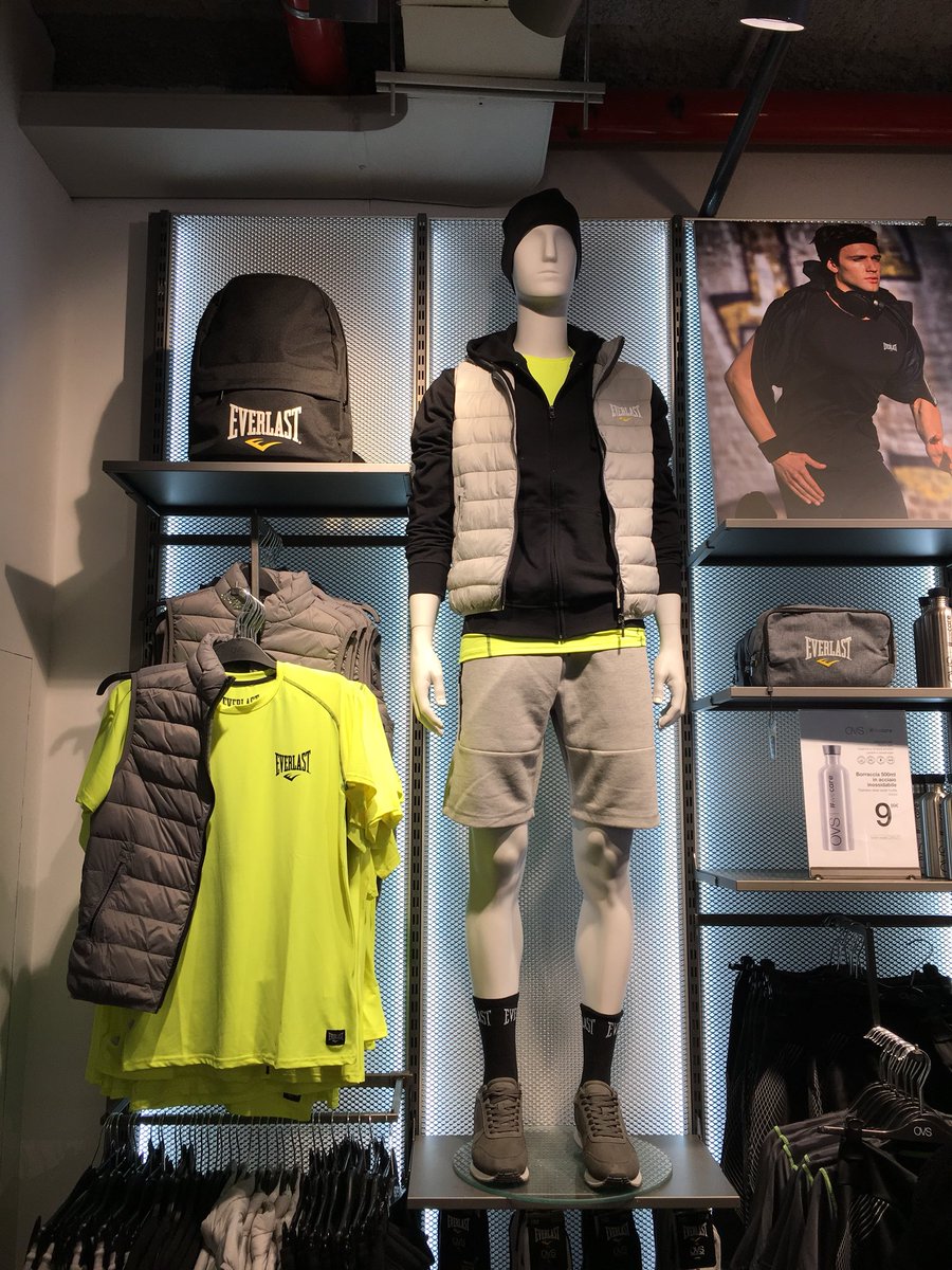 OVSofficial's tweet photo. E dopo la lezione... fitness shopping! 😍 la collezione OVS Active donna e @Everlast_ for OVS Active uomo vi aspetta in store e su ovs.it! #OVSActive #activewear https://t.co/FkJF2YYJmy