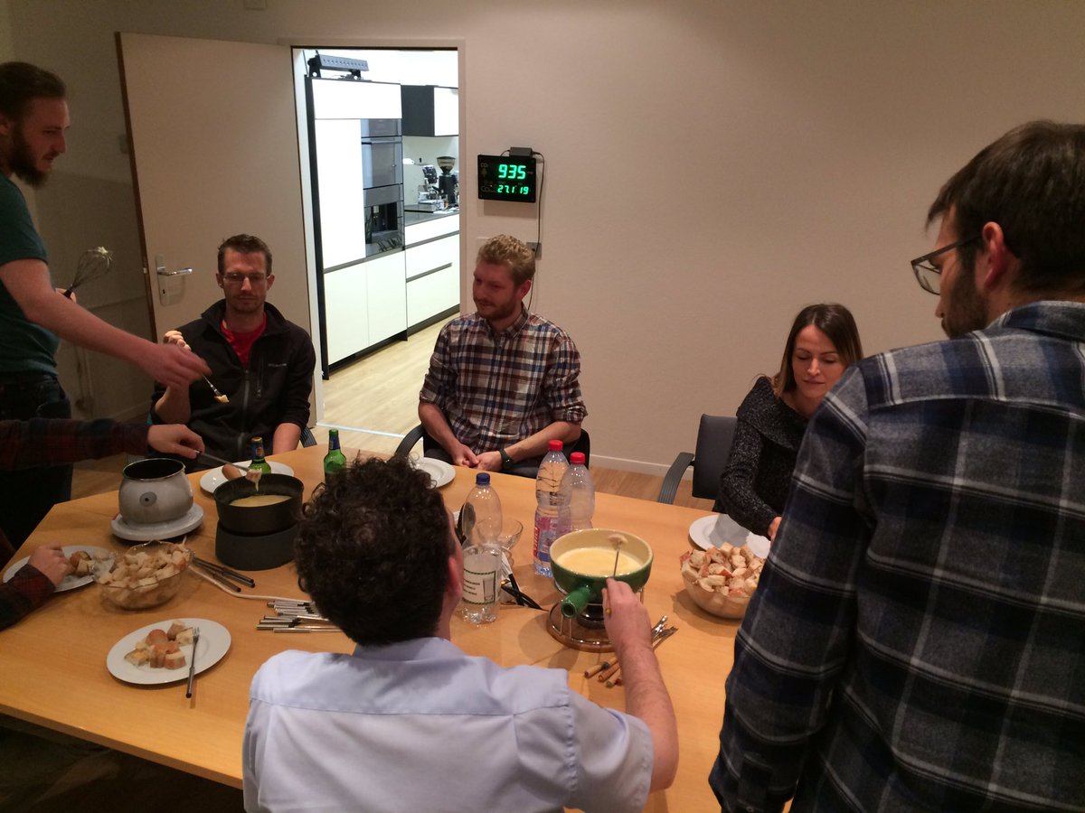 ServerAutomatic's tweet photo. Automatic Fondue Abend https://t.co/SEXuFSeNcY