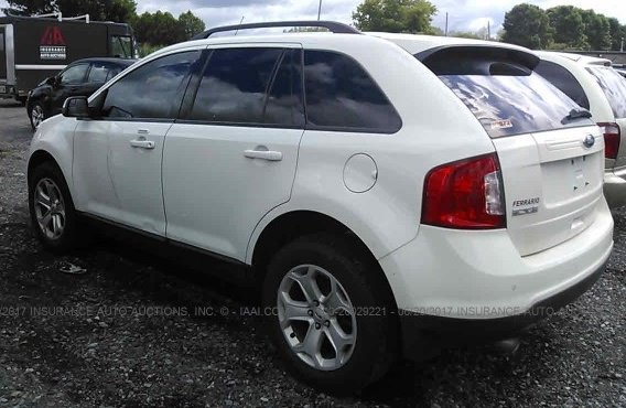 MinkailAutosLtd's tweet photo. We just got Mr @chudiii this 2012 Ford Edge on our #HelpMeBid #HelpMeImport packages. 😍😍😍 https://t.co/JAH7MS17QV