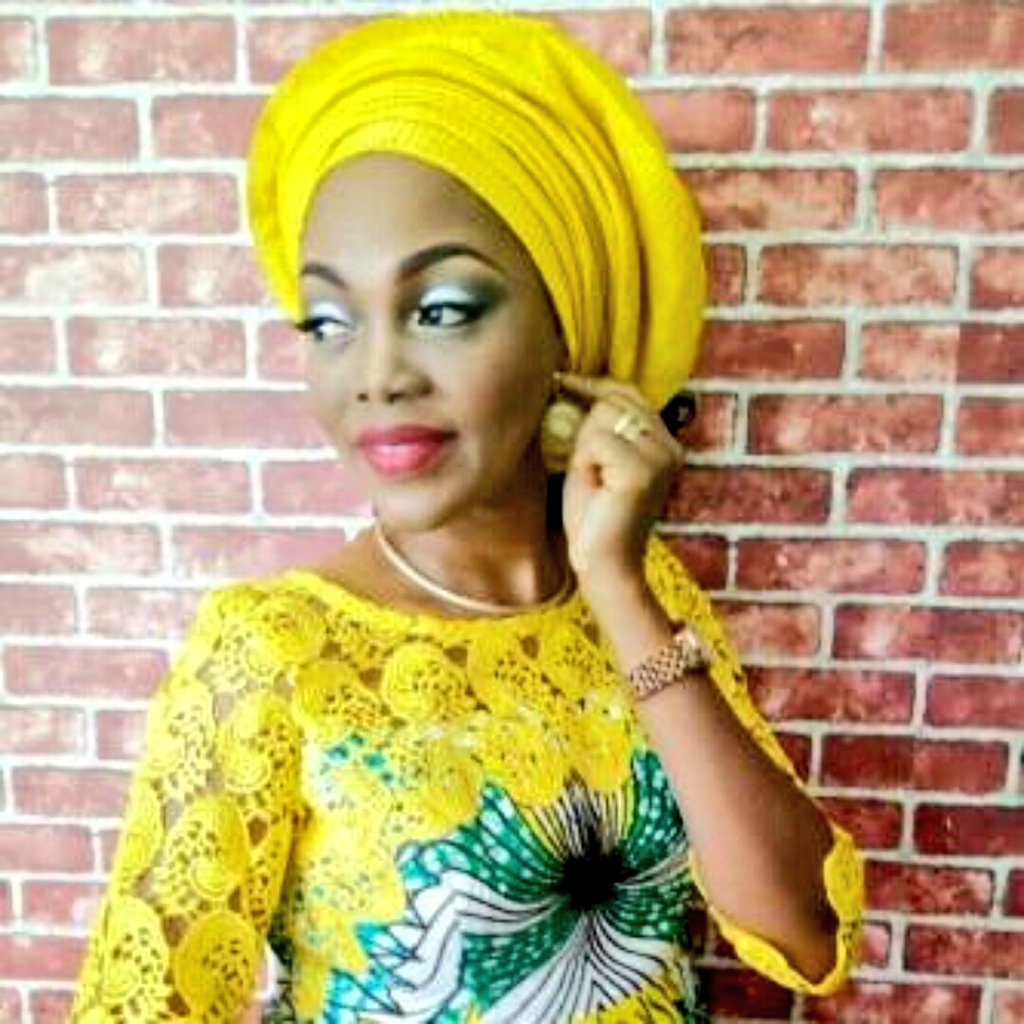 ProjectKadara's tweet photo. Happy happy birthday to @FunkeBaruwa! She's the CEO of @womenfundng and was instrumental in the creation of #ProjectKadara. Today we celebrate her life and the strides she's making towards bridging the gender gap (esp in govt) in Naija.
#MyBoldSteps ♀
#LeadHERship 🇳🇬 https://t.co/fpCs7YlJlC