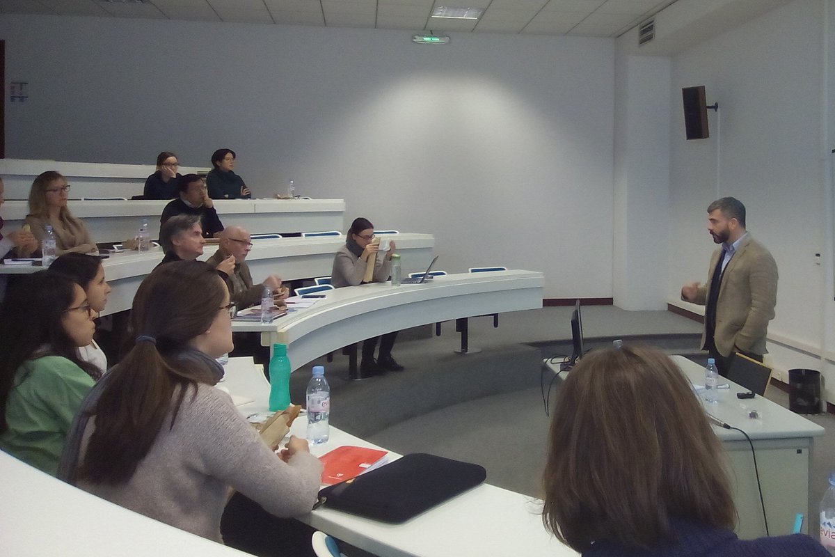 EthnoAt's tweet photo. Great talk from @seansafford about status in the Berlin techno scene @EMLYON qualitative research seminar series https://t.co/Y9cl6i1vBX