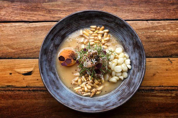 fabisamhan's tweet photo. :) "#BarraLima is the perfect place to share #uniqueplates. The #food is pleasing to the eye and the palate." #PeruPaisMasRico via @Livinginperu https://t.co/Lqqz64g9Bx https://t.co/jZNMU7fUoi