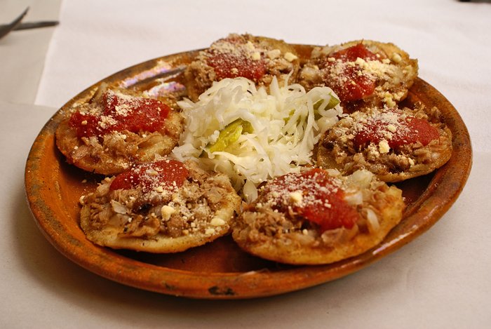VisitANTIGUAVer's tweet photo. #ElDiaEstaComoPara Probar comida Veracruzana  🍴👌 https://t.co/yvZOAQp3wa