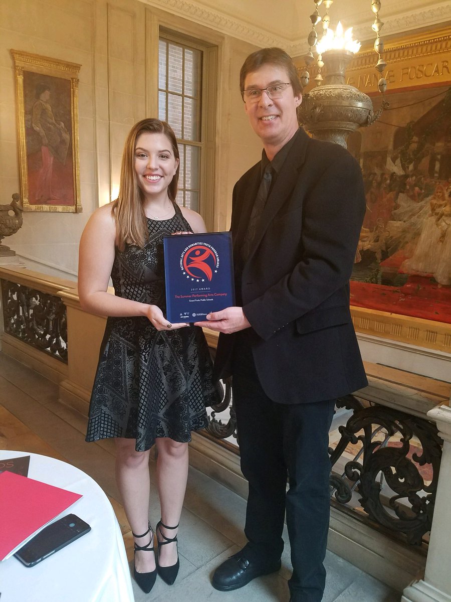 <a href="/DeanOpp/">Dean Opp</a> and <a href="/SydneyWarcup/">Sydney Warcup</a> respresenting <a href="/SPA_CO/">SPA</a> with the <a href="/NAHYPawards/">NAHYP</a>! #GFSchools #SPAcelebrates #SPA30