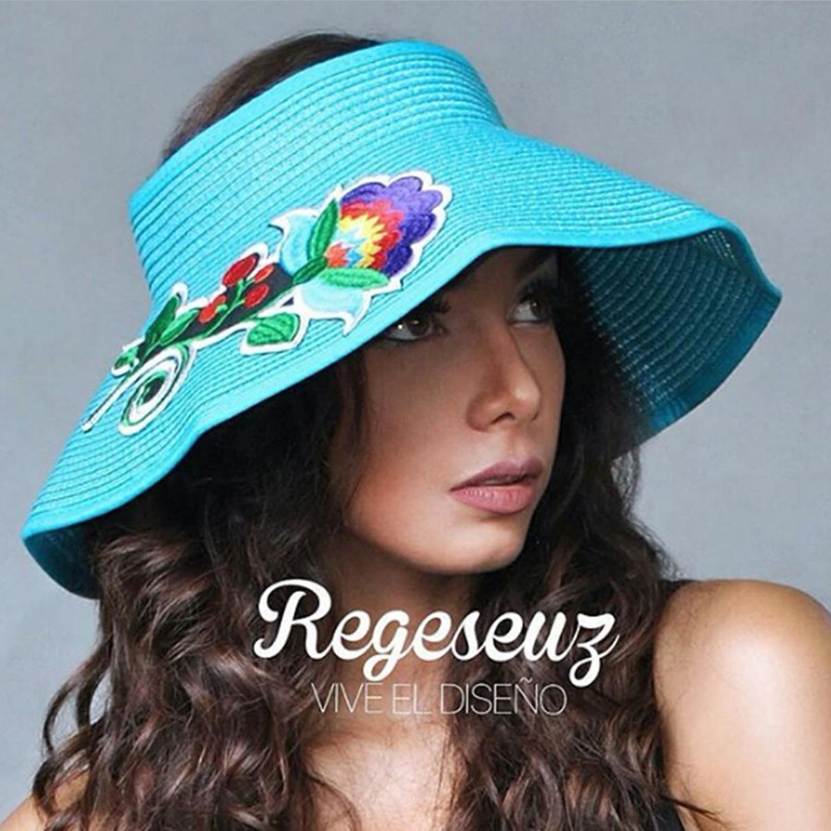 MonagasPlaza's tweet photo. Recuerda siempre proteger tu piel y para cuidar tu cara los #rollhat son perfectos! Disponible en #blessme
#hat #bordado https://t.co/UlRDQXbxWv