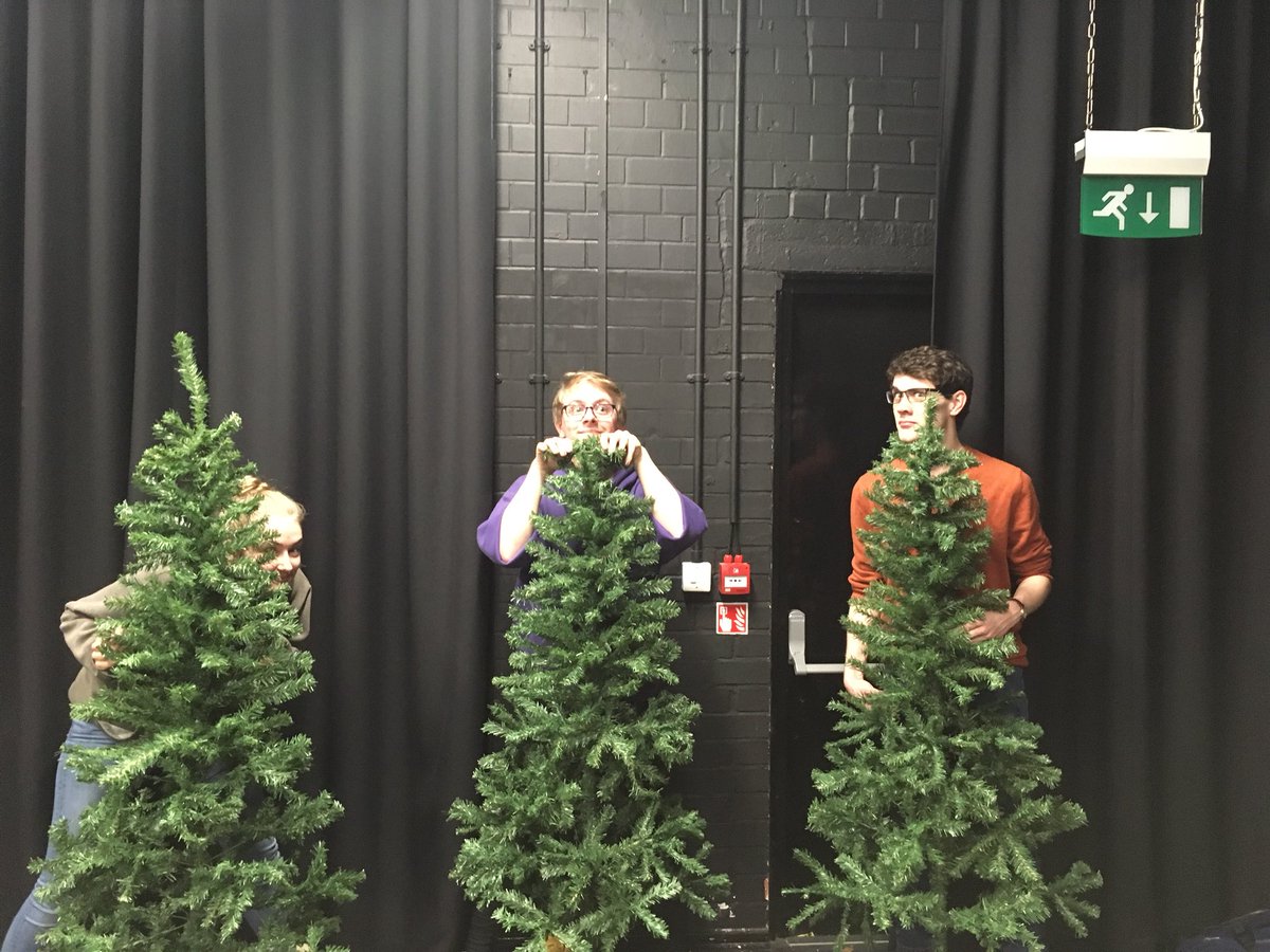 NNTFringe's tweet photo. And so the get-in begins! #thedevilyouknow https://t.co/gLrGJF95Gr